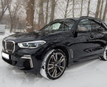 BMW X5 M50d (Black)