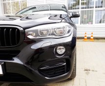 BMW X6 (Black)