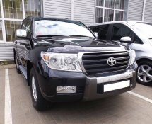 Toyota Land Cruiser (Black)